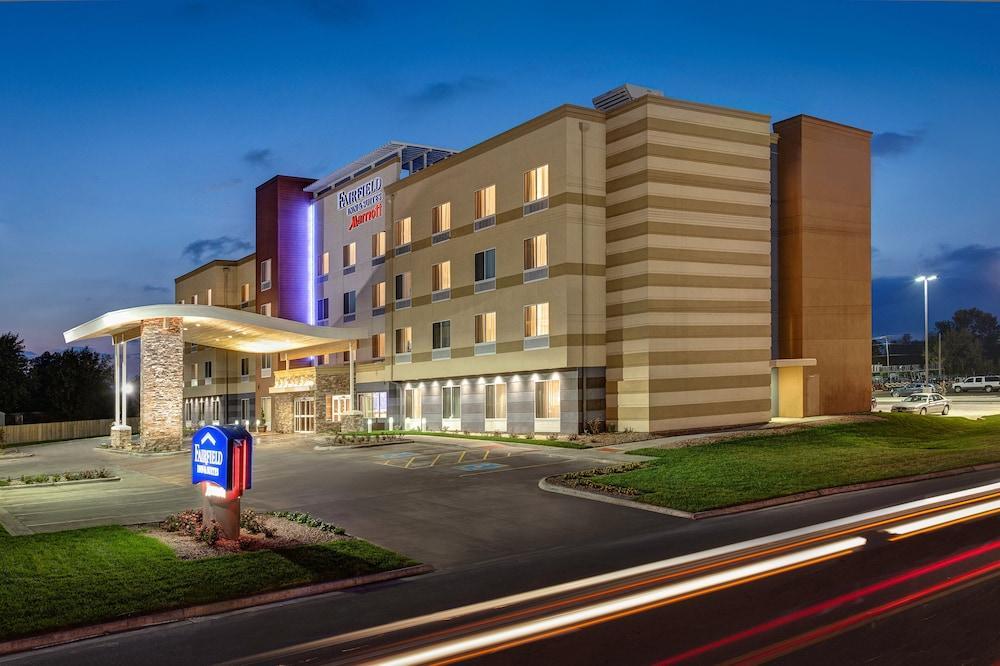 Fairfield Inn & Suites By Marriott Kansas City Belton Exterior photo